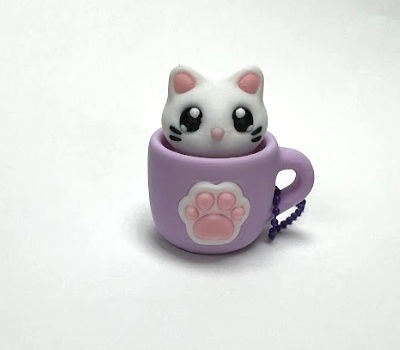 Clicky Kitty Paw Coffee Keychain - Image 4