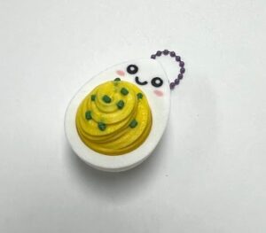 deviled-egg-chives-clicker-keychain-iso
