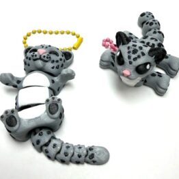 Snow Leopard Flexi Keychain