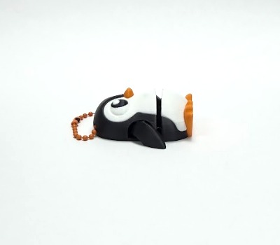 Penguin Flexi Keychain - Image 4